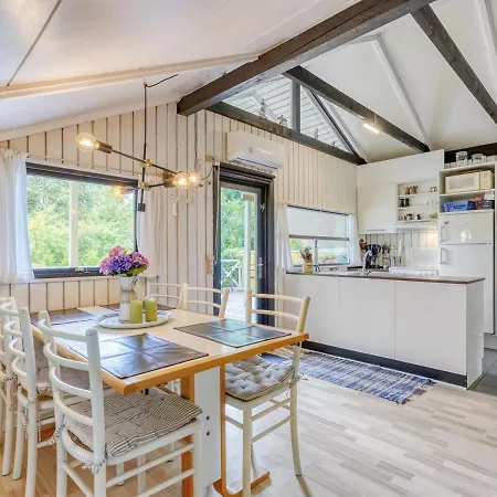 Holiday home Hannelise - 30km From The Sea In Western Jutland By Interhome