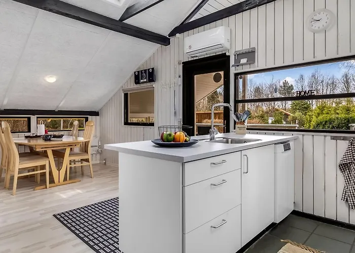 Hannelise - 30km From The Sea By Interhome Toftlund