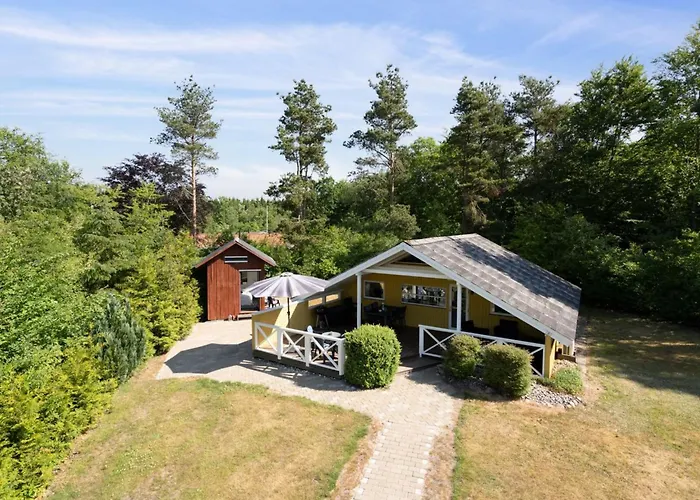 Hannelise - 30km From The Sea By Interhome